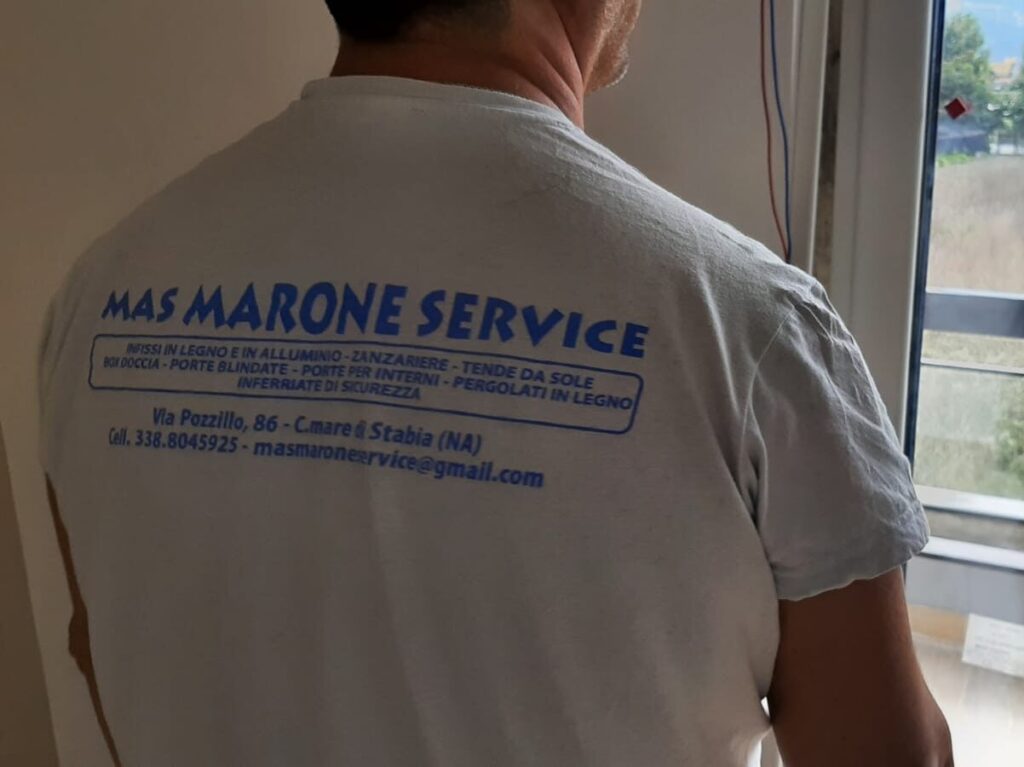 PRODUZIONE E MONTAGGIO INFISSI